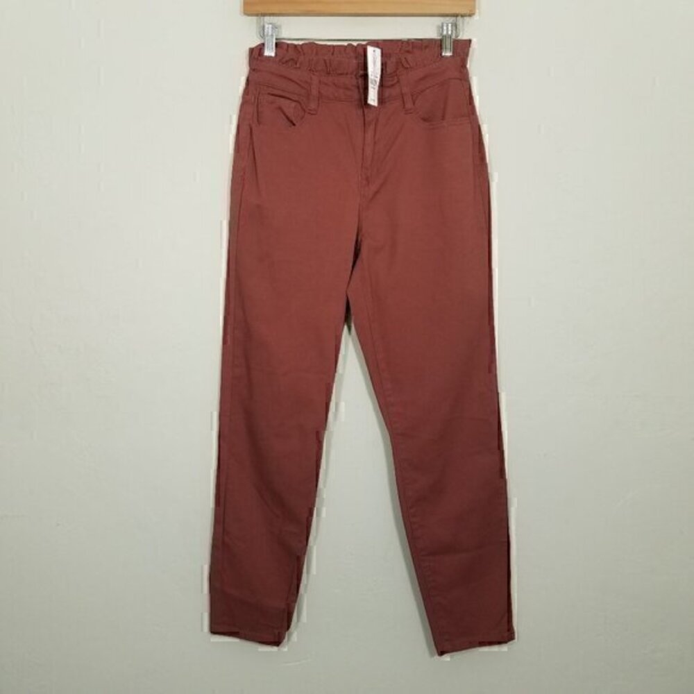 NWT Soho New York & Company Paperbag-waist Slim Leg Stretch Pants Size 0